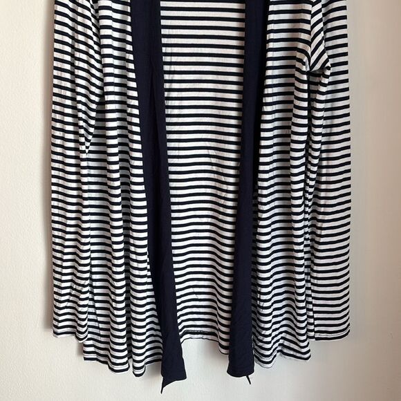 Mott50 women’s UPF 50 Striped navy and White long sleeve cardigan large GUC! - Picture 3 of 7